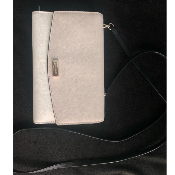 Kate Spade Crossbody Purse - Picture 2 of 8